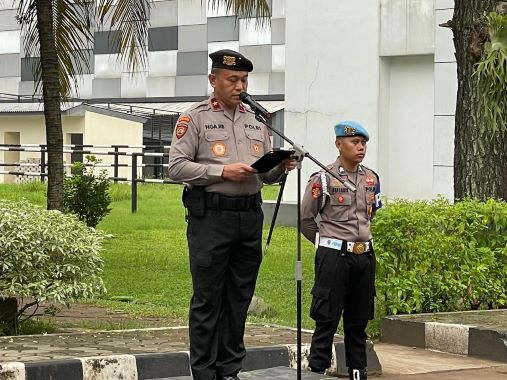 Korsabhara Baharkam Polri Gelar Upacara Kenaikan Pangkat Dua PNS 