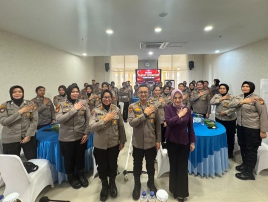 Agar Makin Percaya Diri, 70 Polwan Polda Riau Ikuti Pelatihan Public Speaking