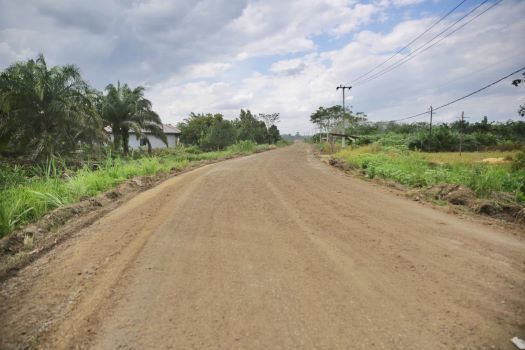 PUPR Siak Perbaiki Tiga Ruas Jalan Strategis Agar Masyarakat Aman saat Mudik Lebaran