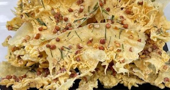 Resep Rempeyek Kacang Campur Teri, Gurih dan Renyah